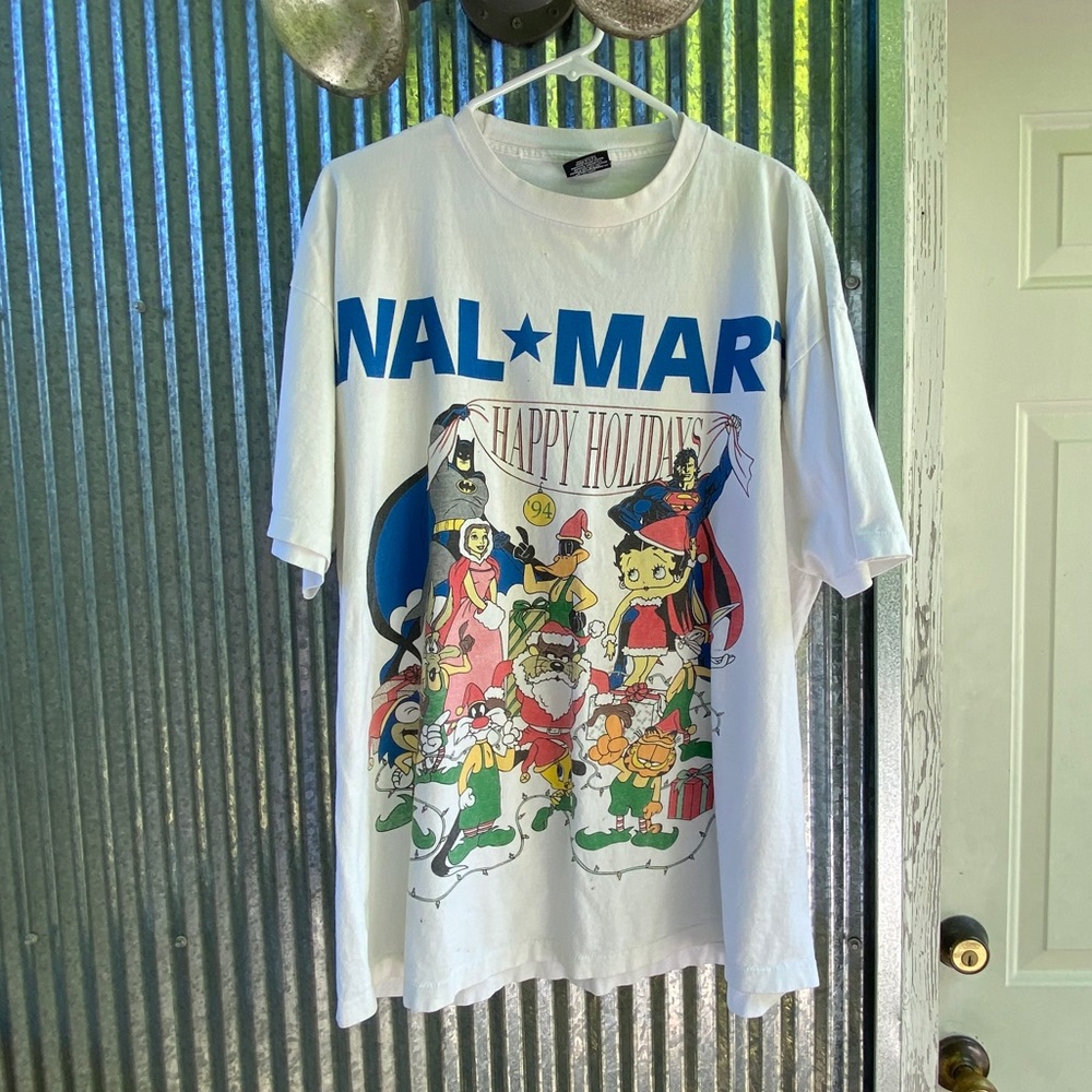 Vintage “Walmart” 1994 holiday looney toons tee